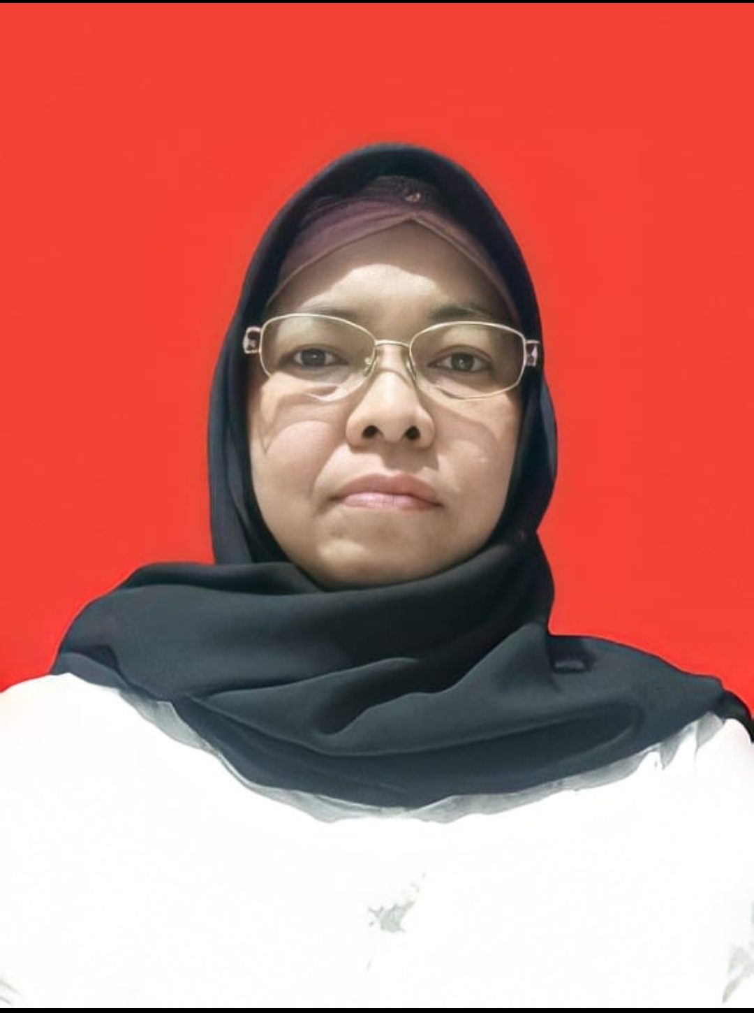 Dr. Dewi Sukarti M.A.